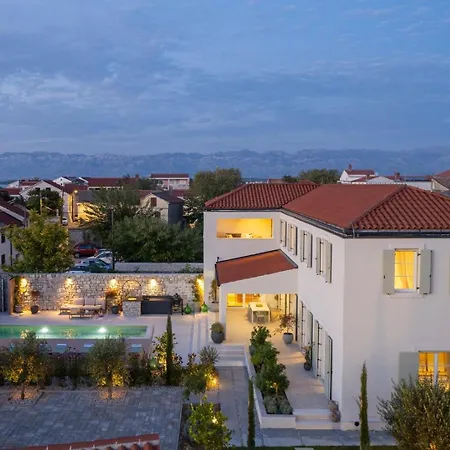 Vila Luxury Marca Heated Pool 36m2 Nin