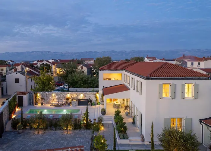 Vila Luxury Marca Heated Pool 36m2 Nin