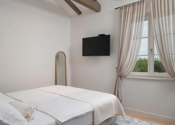 Vila Luxury Marca Heated Pool 36m2 Nin