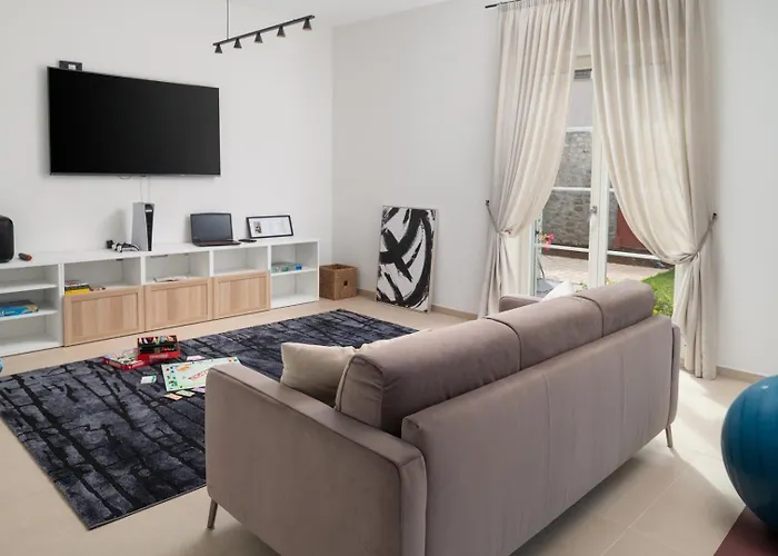 Luxury Marca Heated Pool 36m2 Vila *