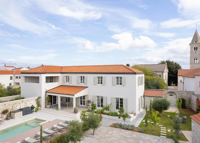 Vila Luxury Marca Heated Pool 36m2