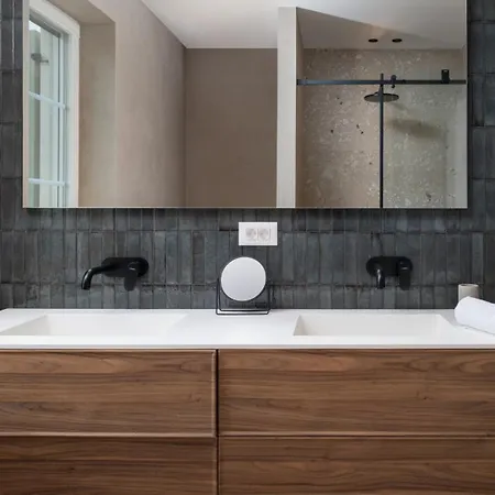 Luxury Marca Heated Pool 36m2 *