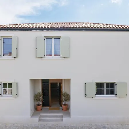 Luxury Marca Heated Pool 36m2 * Nin