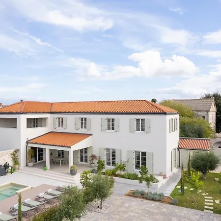 Villa Luxury Marca Heated Pool 36m2