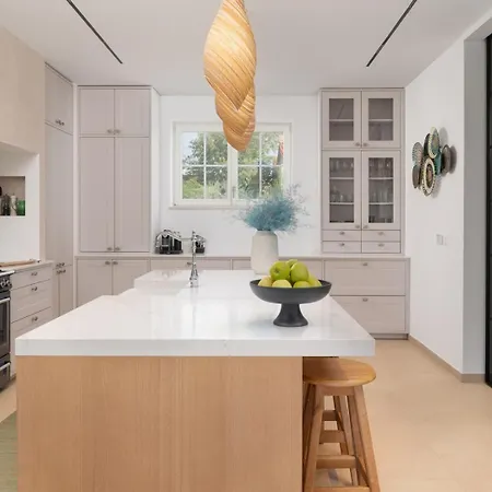 Luxury Marca Heated Pool 36m2 Villa *