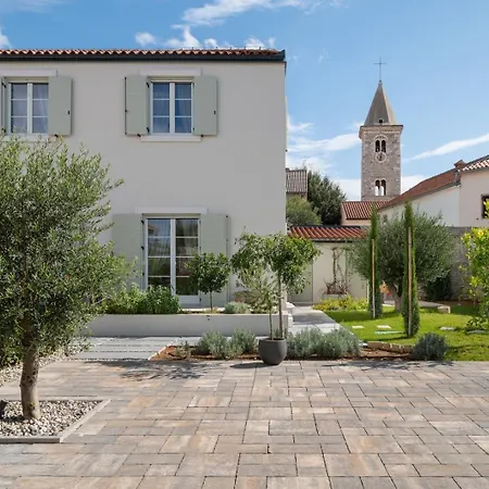 Villa Luxury Marca Heated Pool 36m2 Nin