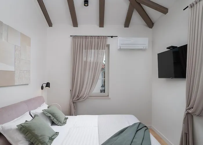 Villa Luxury Marca Heated Pool 36m2