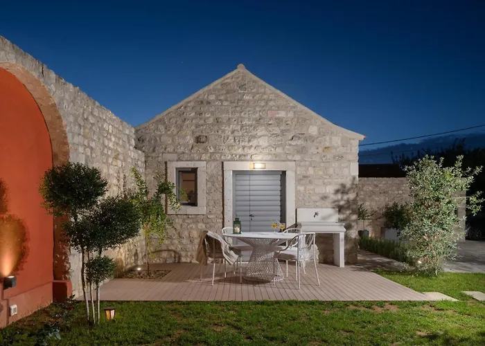 Luxury Marca Heated Pool 36m2 Villa Nin