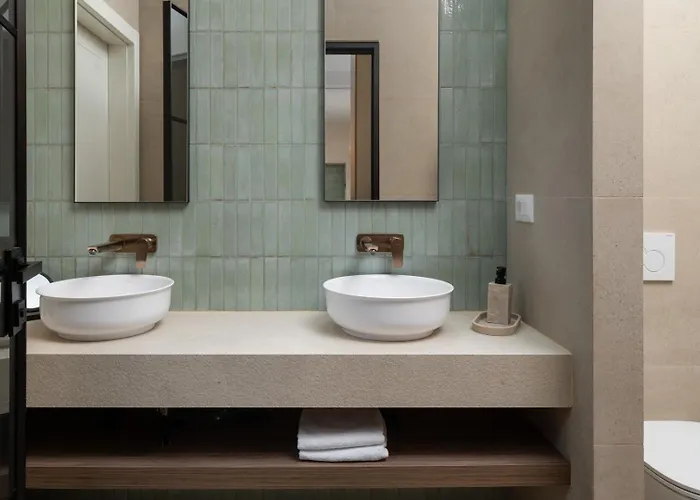 Luxury Marca Heated Pool 36m2 Villa